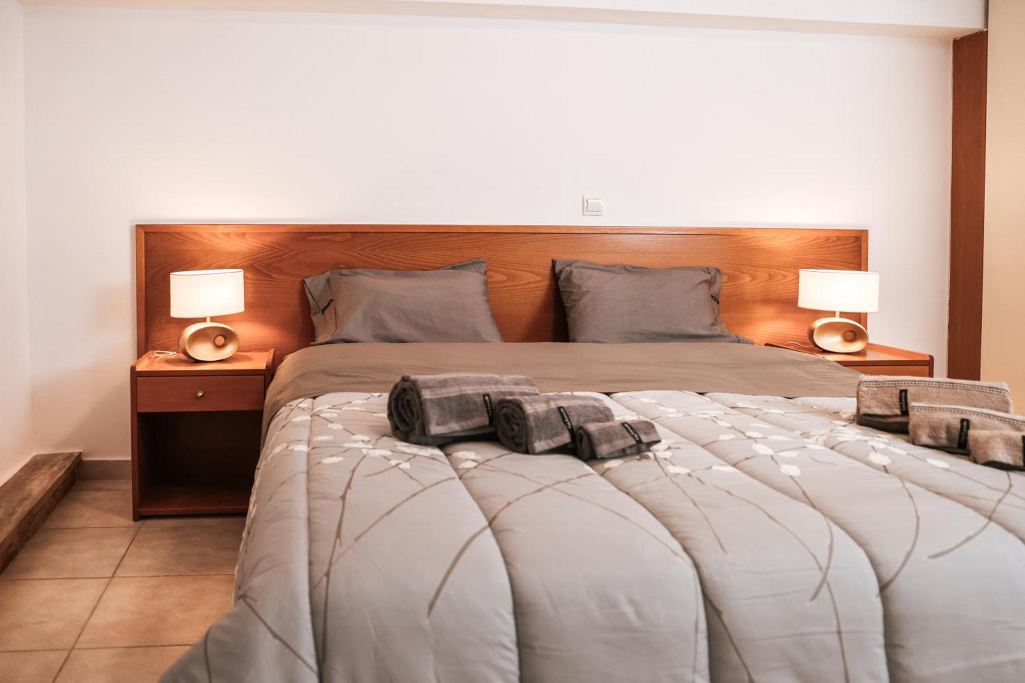 Archontiko Frideriki Luxury Apartments Chios Town Exterior foto