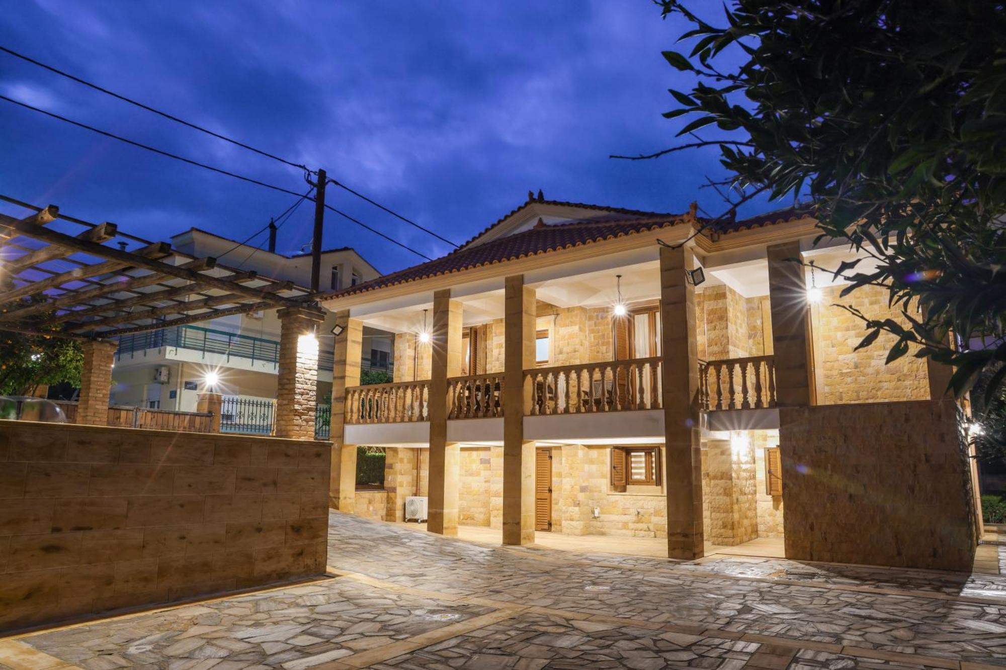 Archontiko Frideriki Luxury Apartments Chios Town Exterior foto