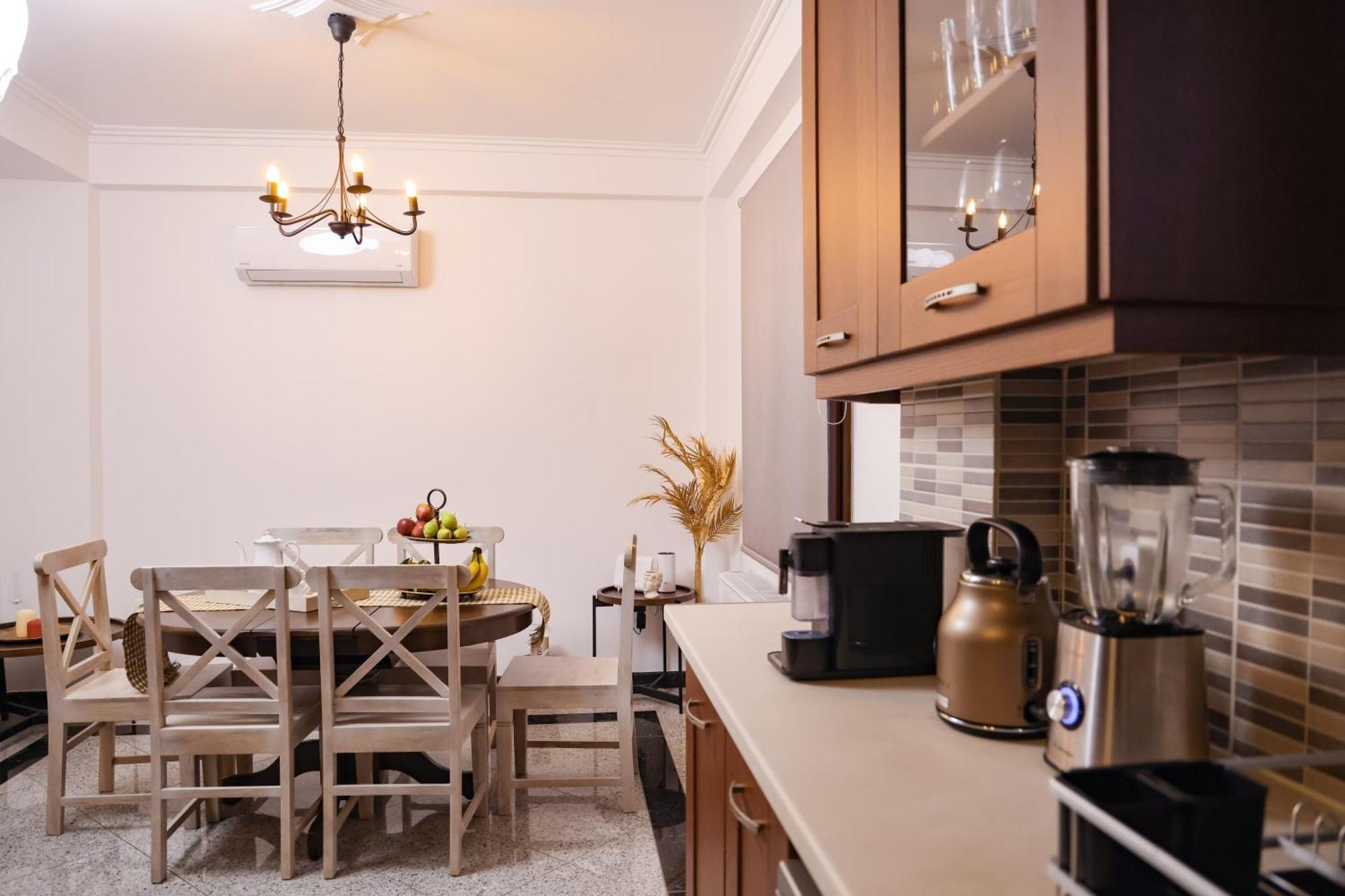 Archontiko Frideriki Luxury Apartments Chios Town Exterior foto